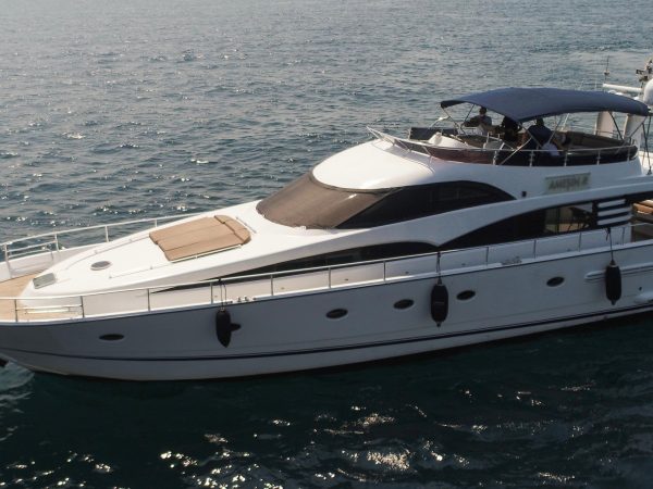 LuxusyachtMieten